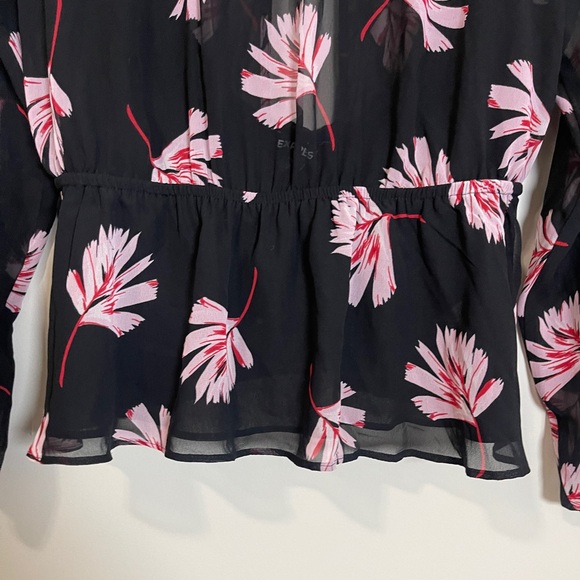 Express Womens Blouse Size S/P Black Floral Sheer Keyhole Open Back Shirt - Picture 6 of 13